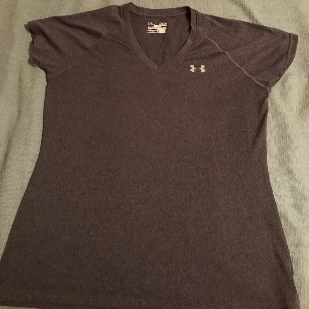 Under Armour tee