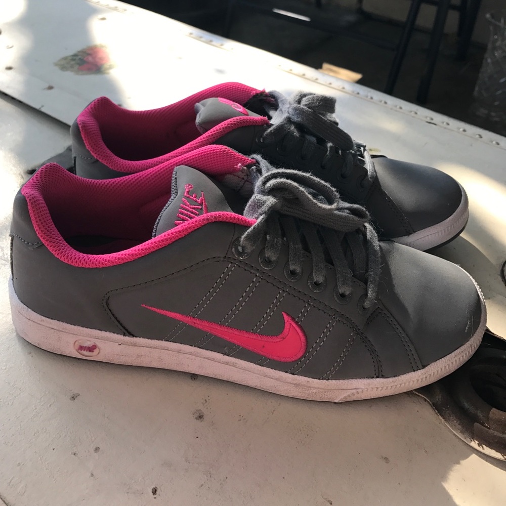 Nike Womens Sneakers