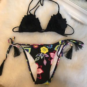 CLOSET CLOSEOUT NWOT bikini