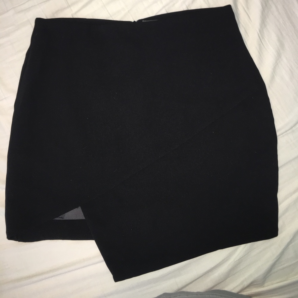Skirt crosses over in the front