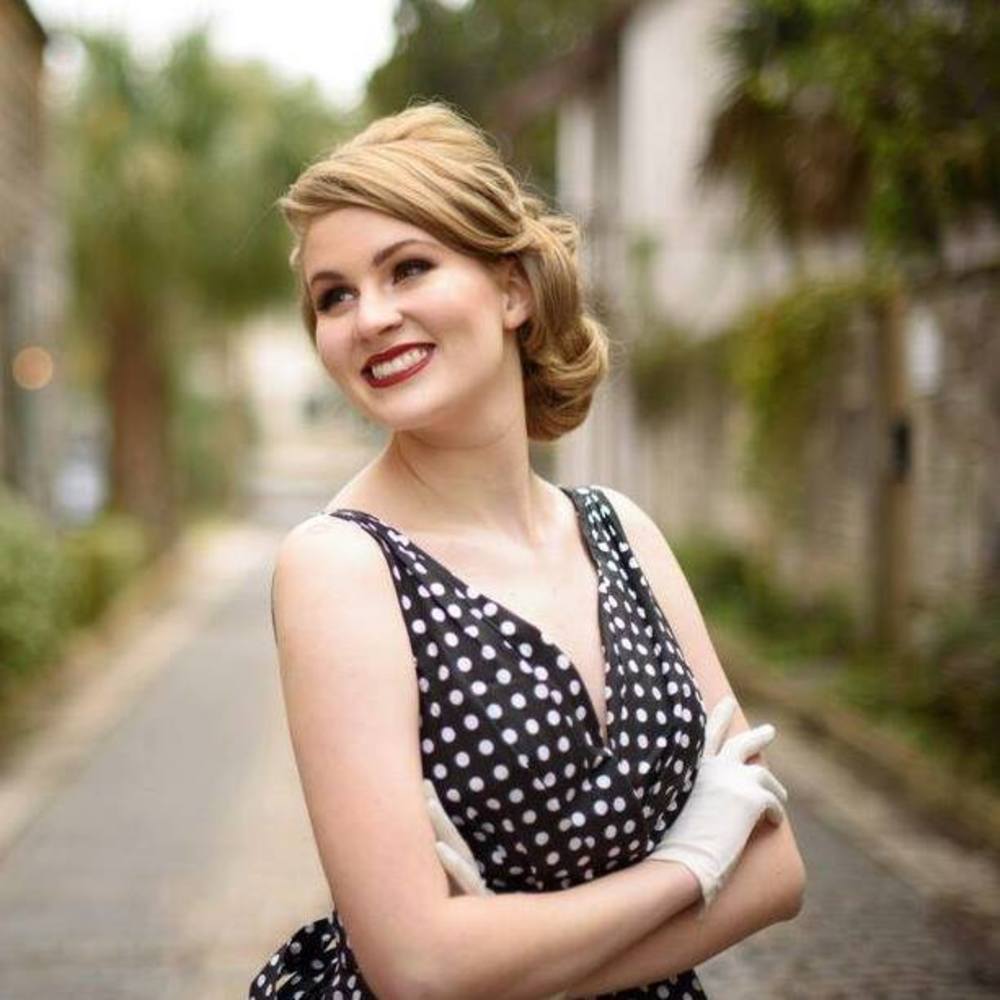 Meet your Posher, Nicole