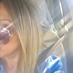 Meet your Posher, Roxana