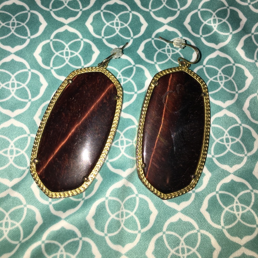 Kendra Scott Danielle earrings