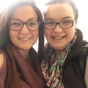 Meet your Posher, Kayla