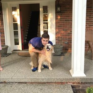 Meet your Posher, Tom