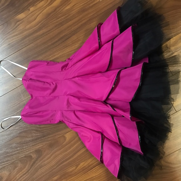 Beautiful Homecoming Dress - Picture 2 of 5