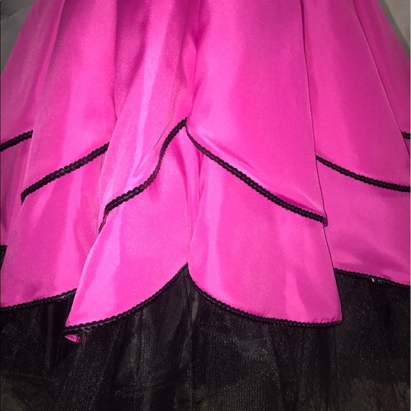 Beautiful Homecoming Dress - Picture 4 of 5