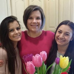 Meet your Posher, Paula