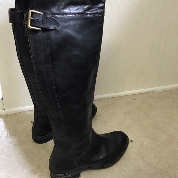 Knee high Hinge Brown Boots - Picture 6 of 6