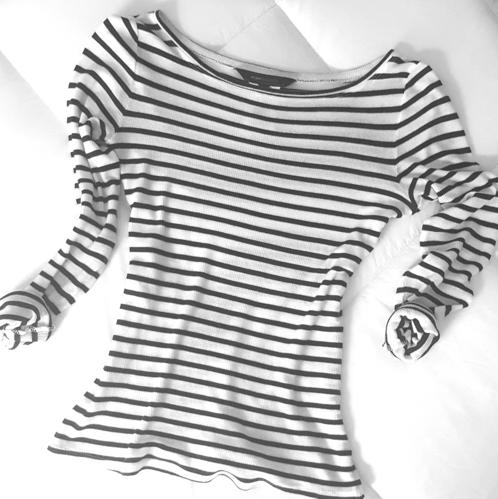 SOLD SOLD   B&W Stripes- BCBG Maxazria