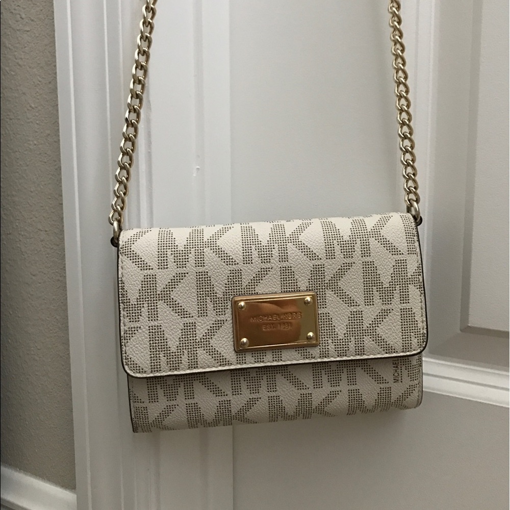 Michael Kors Vanilla Crossbody