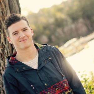 Meet your Posher, Zach