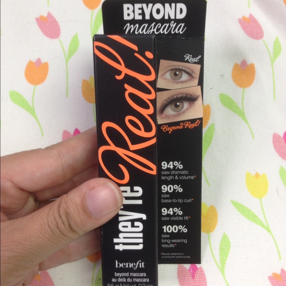 NIB THEY'RE REAL MASCARA-BLACK