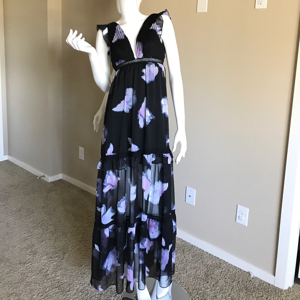Bebe Meredith Tiered Gown