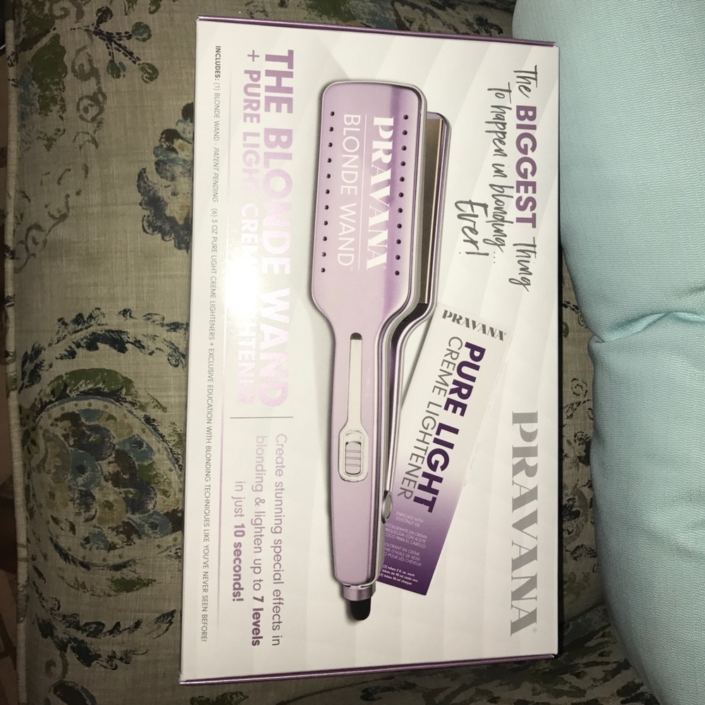 Blonde Wand