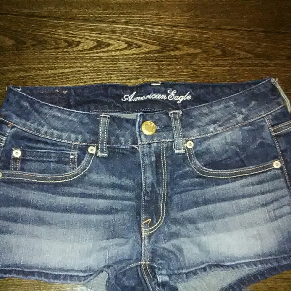 American Eagle shorts size 4