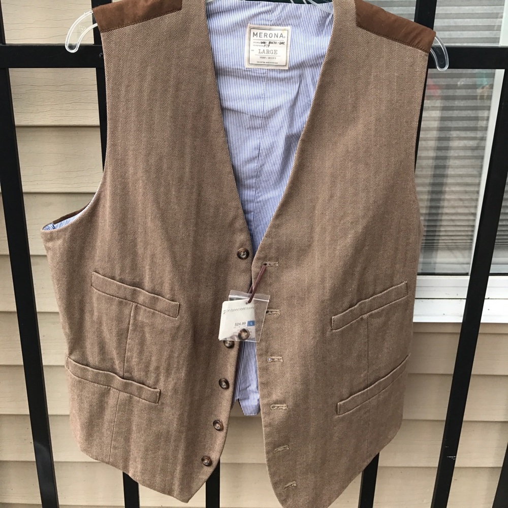 NWT Merona men's vest large