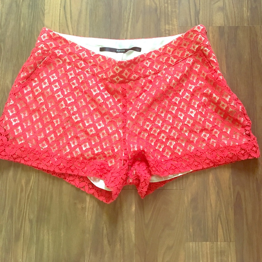 Crochet lined shorts size 8