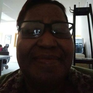 Meet your Posher, Adriane