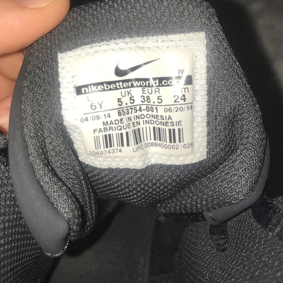 Nike (AIRMAX: Stutter Step 2) basketball shoes - Picture 5 of 5