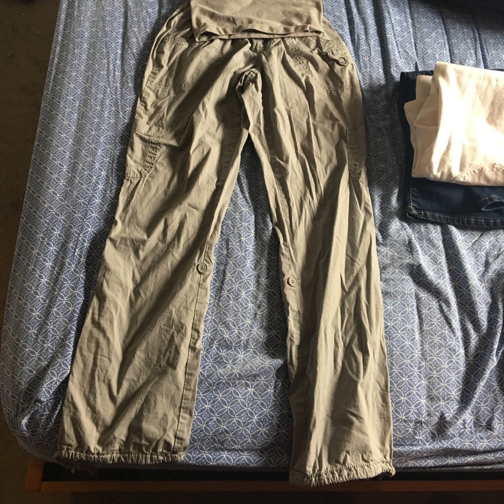 Motherhood maternity cargo pants and capris