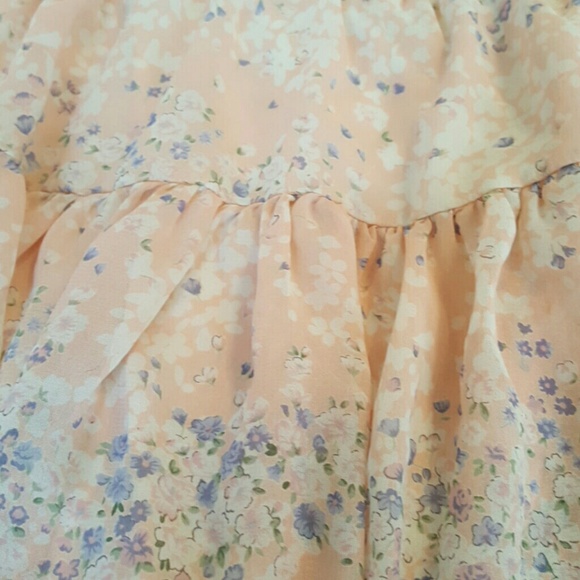 Floral skirt - Picture 2 of 3