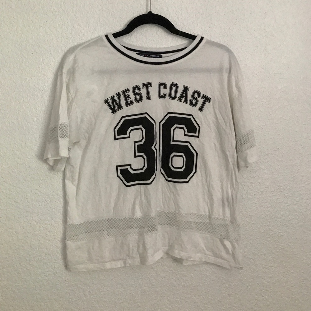 graphic tee