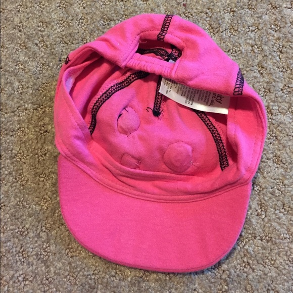 NWOT Adorable hat - Picture 3 of 4