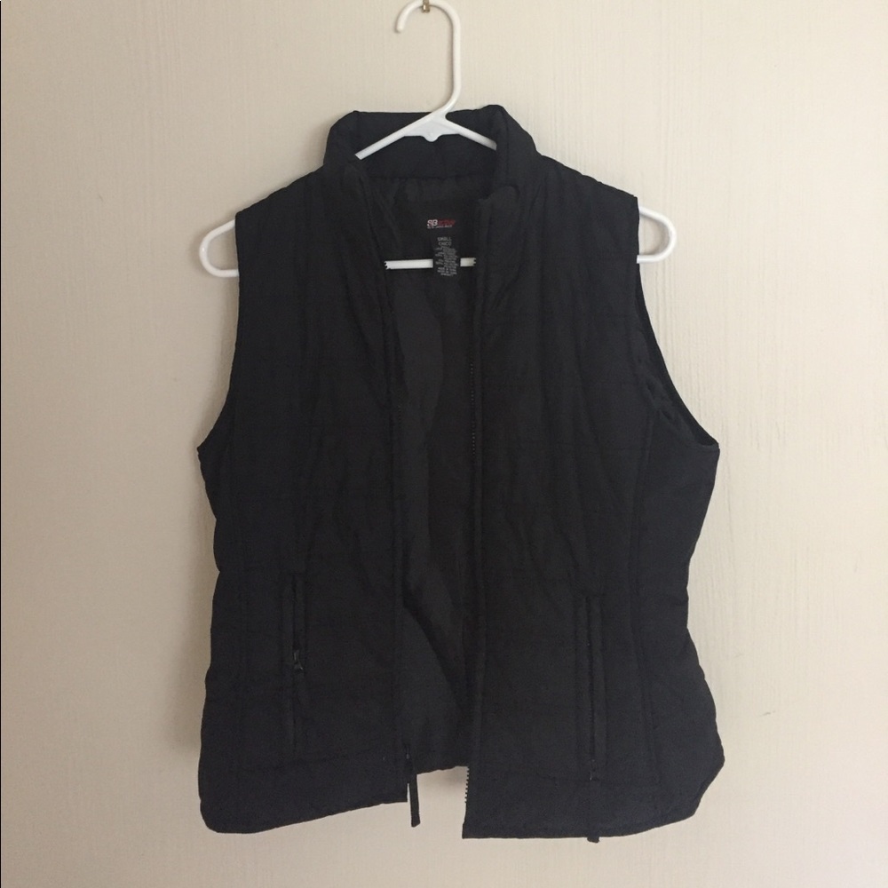 black puffer vest