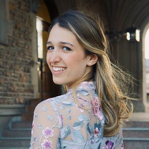 Meet your Posher, Rebecca