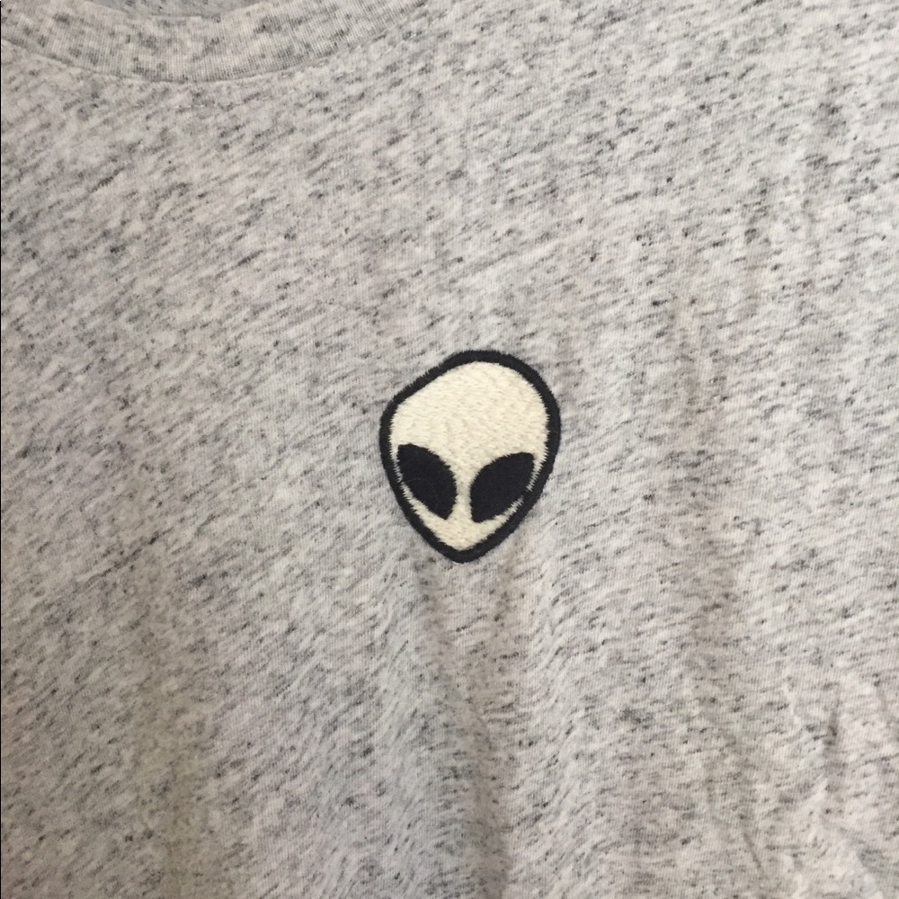 alien patch tee - Picture 2 of 2