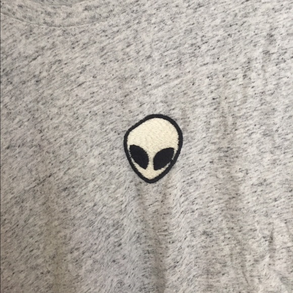 alien patch tee - Picture 2 of 2