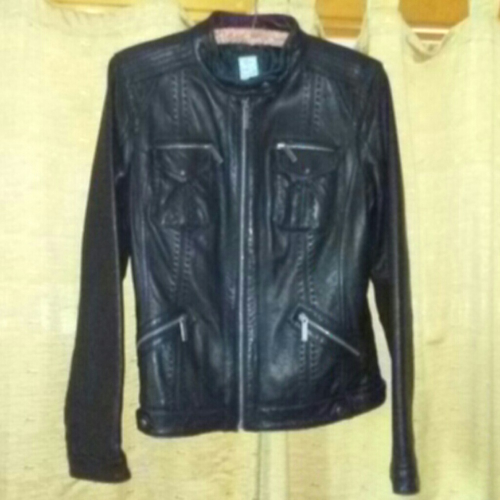 ✨Barney New York Leather Jacket✨