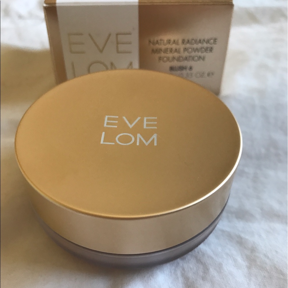 EVE LOM Natural Radiance Mineral Powder Foundation