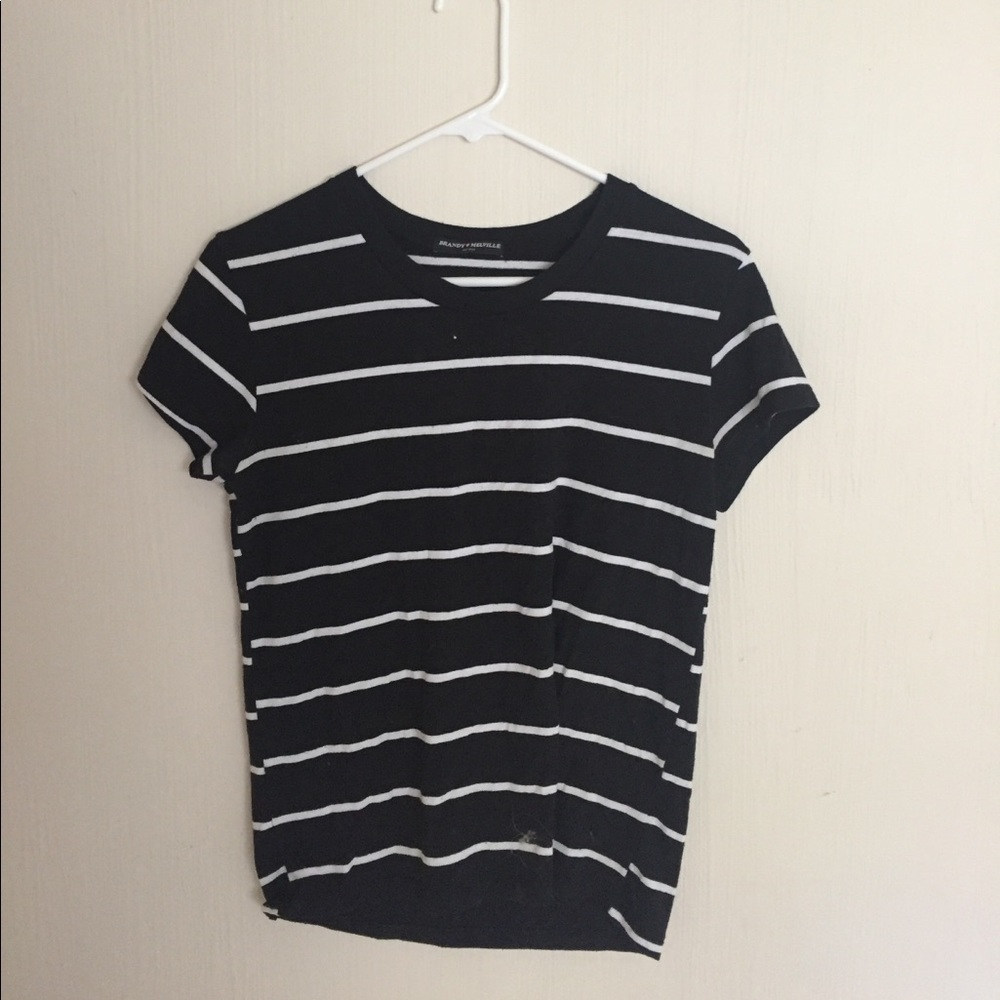 black/white striped tee