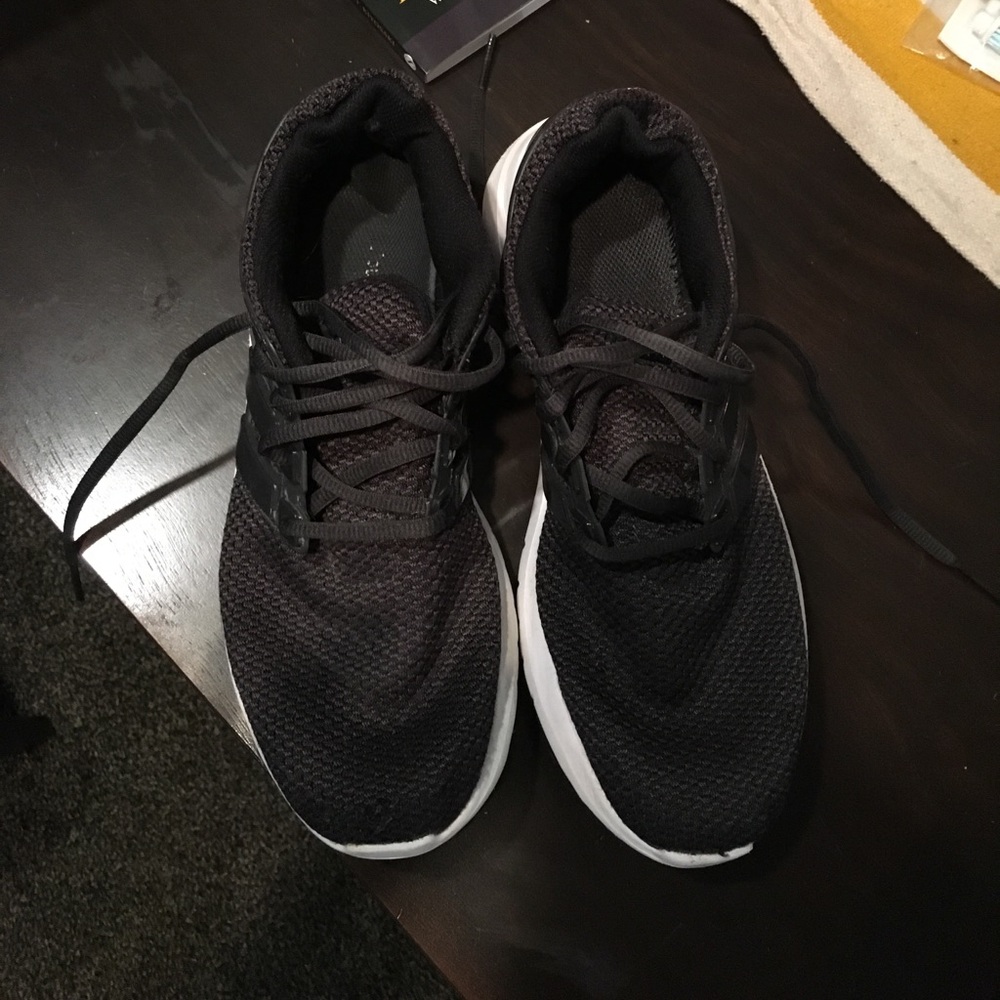 Men's adidas cloud foam. Black shoe, white sole.