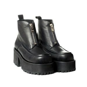 UNIF Alec Boots