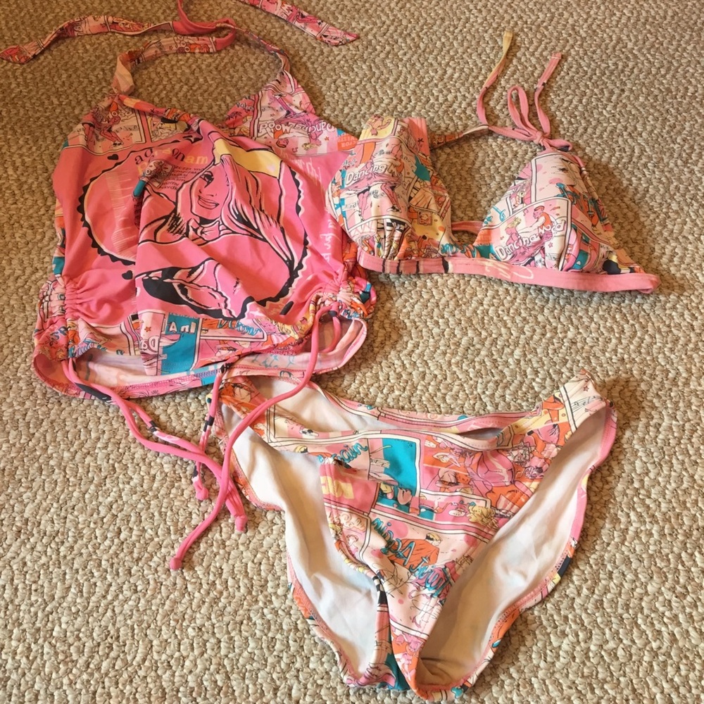 Pink Bikini w cartoons
