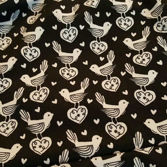 Bird printed skirt - Picture 2 of 3