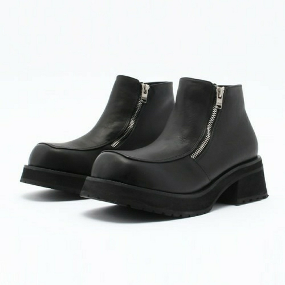 UNIF Dusk Boot