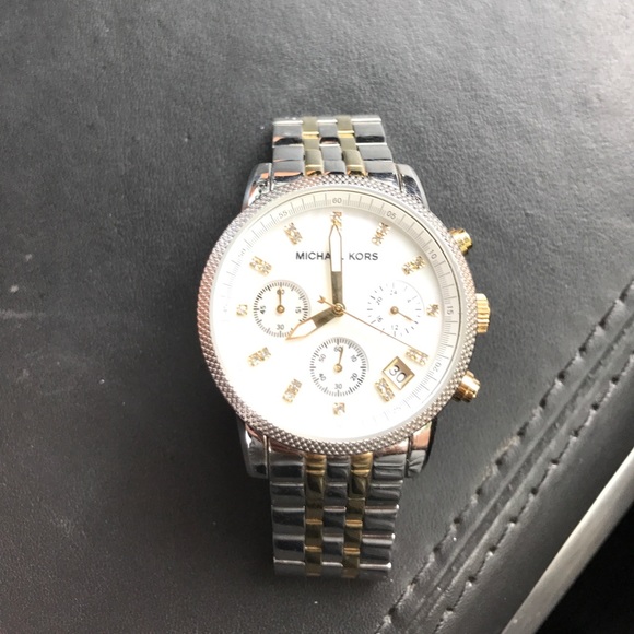Michael Kors watch - Picture 1 of 2