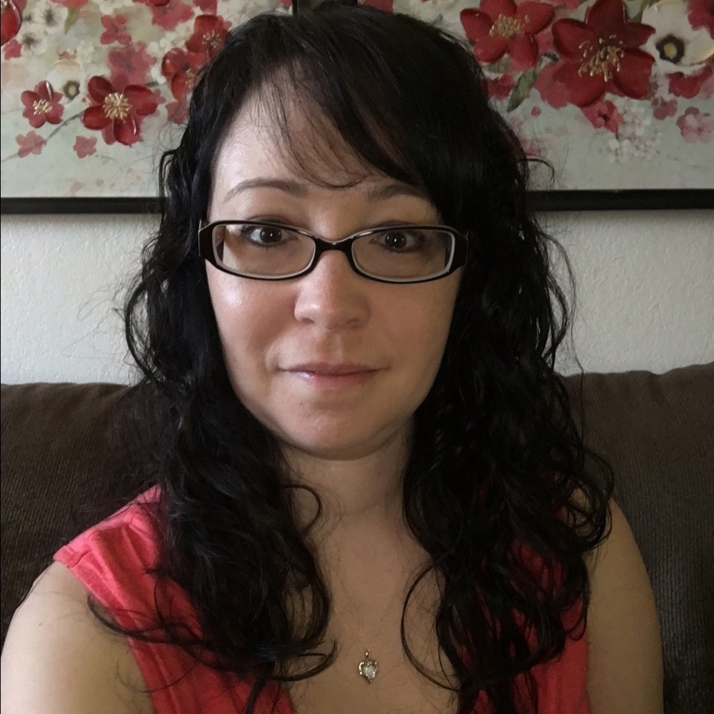 Meet your Posher, Angelina