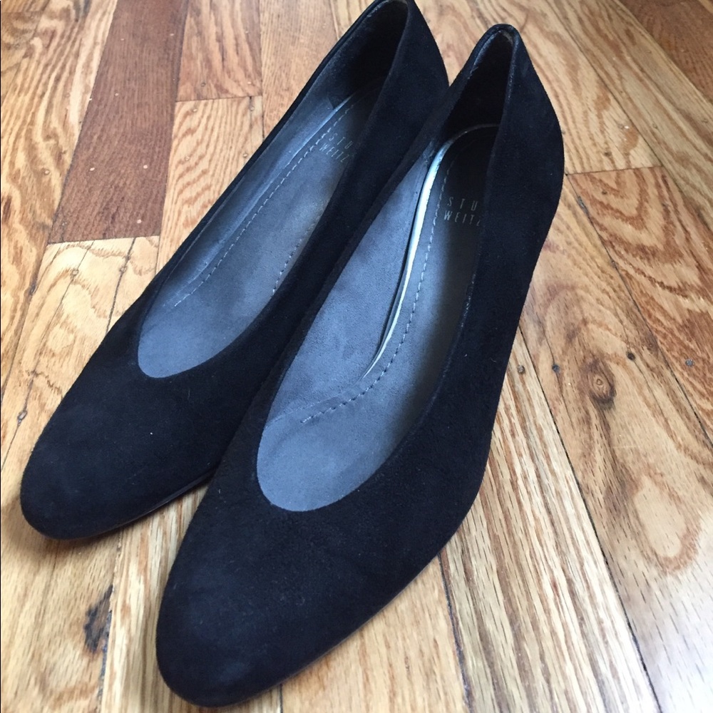 Stuart Weitzman black suede Chicpump 5.5