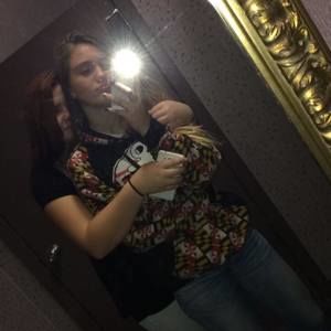 Meet your Posher, Lilly