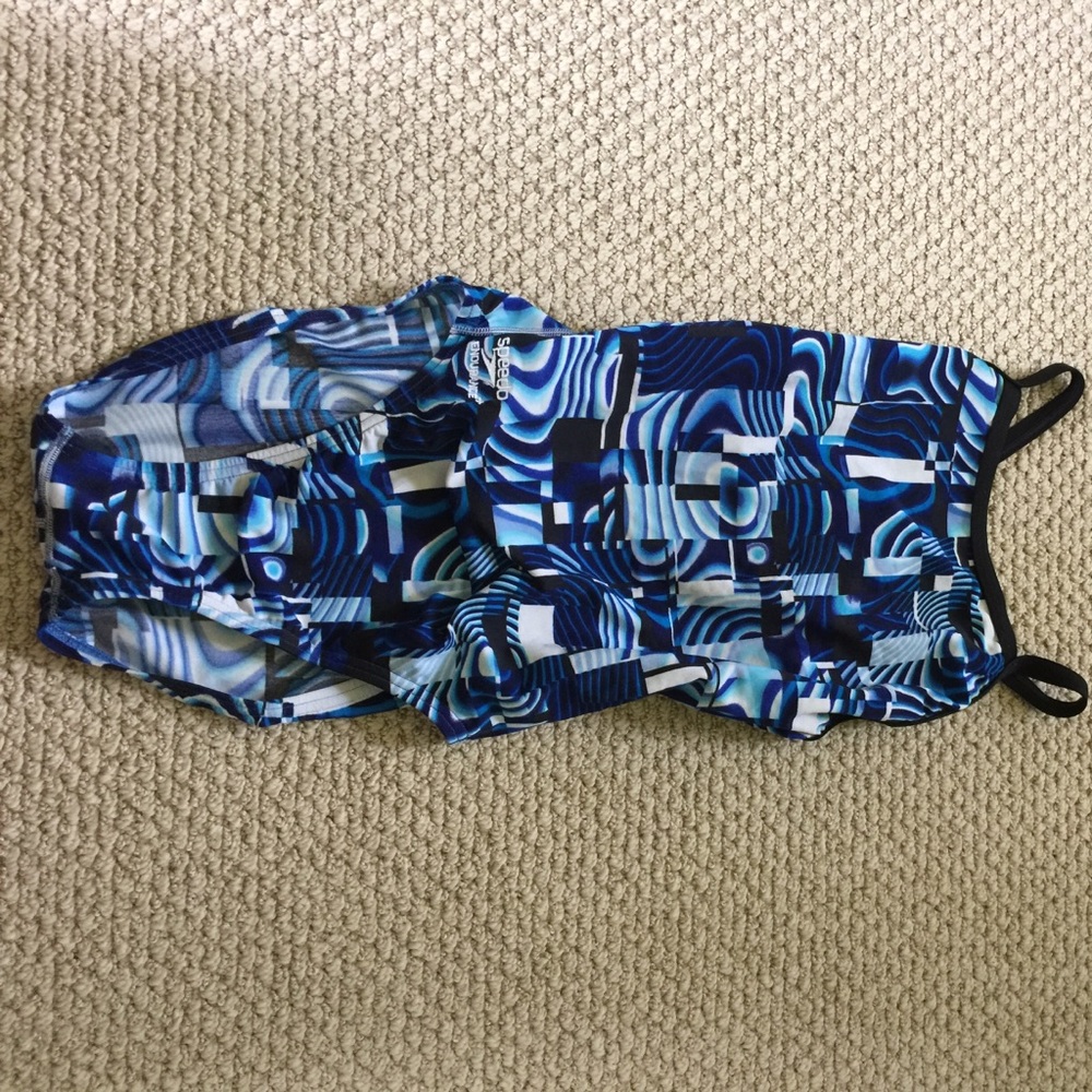 Blue SPEEDO ENDURANCE swimsuit! Read ⬇️