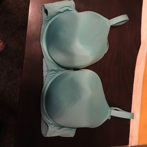 Blue/green underwire bra. Great condition!