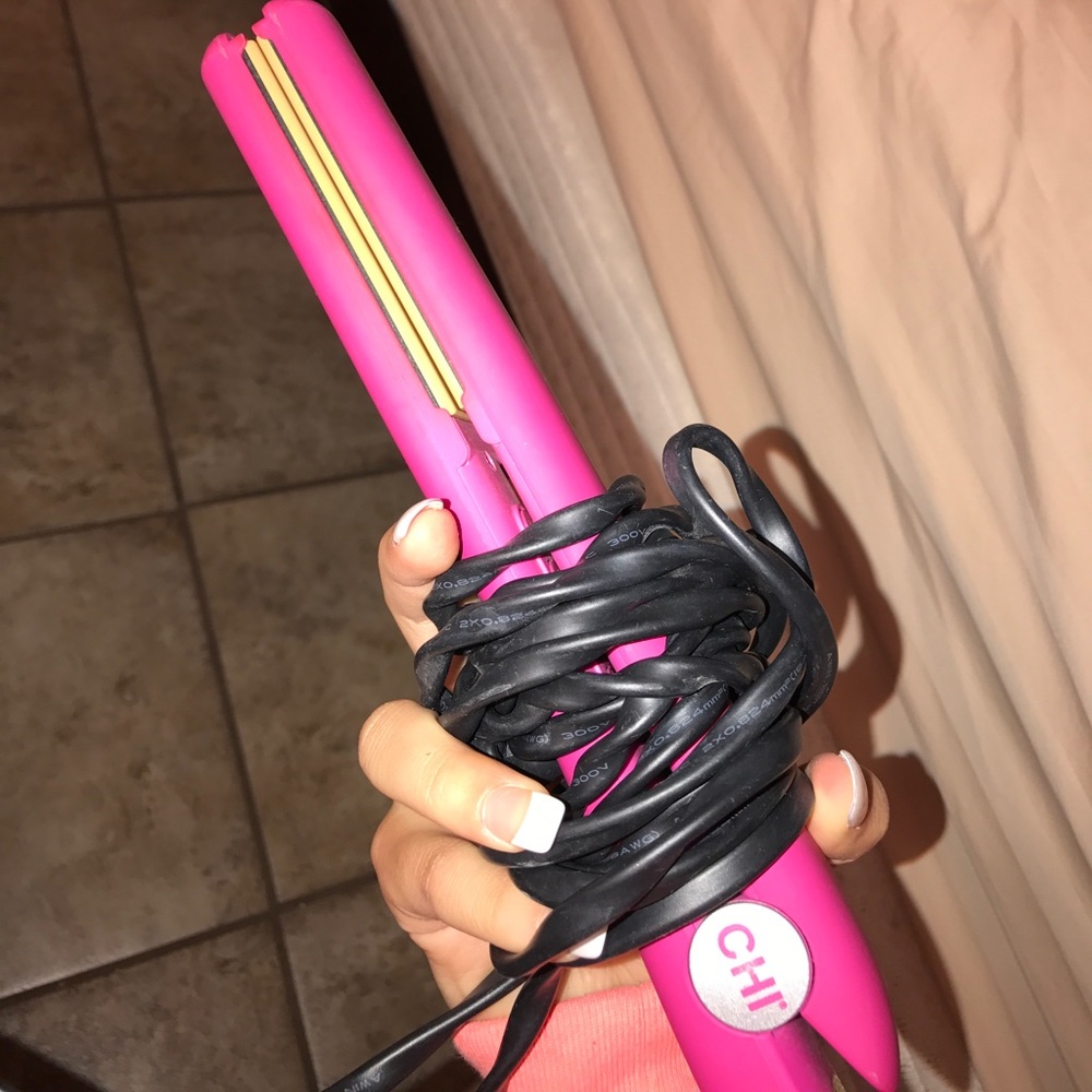 Pink chi flat iron