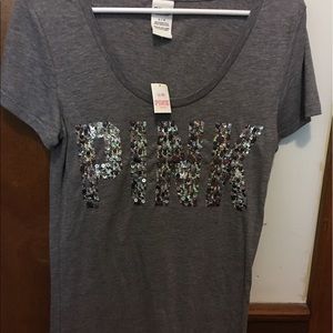 Vs Pink tee nwt large