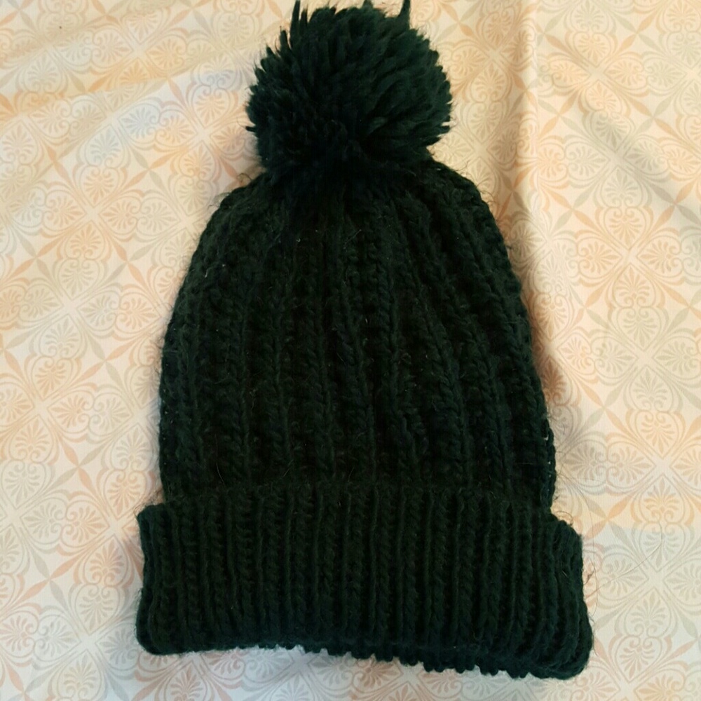 Knitted beanie