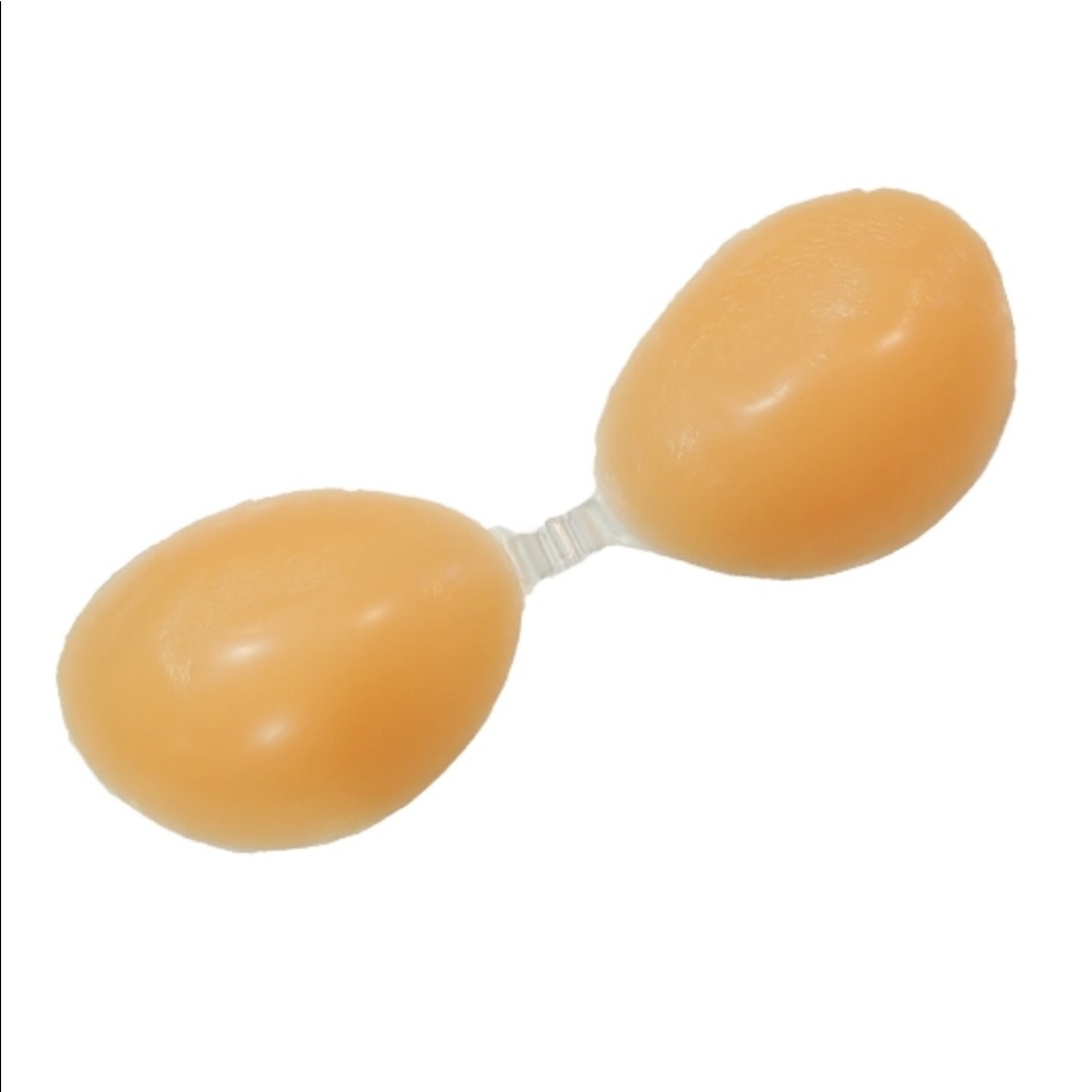 LAST CHANCE 🎆 Essential Silicone Bra - Picture 2 of 4